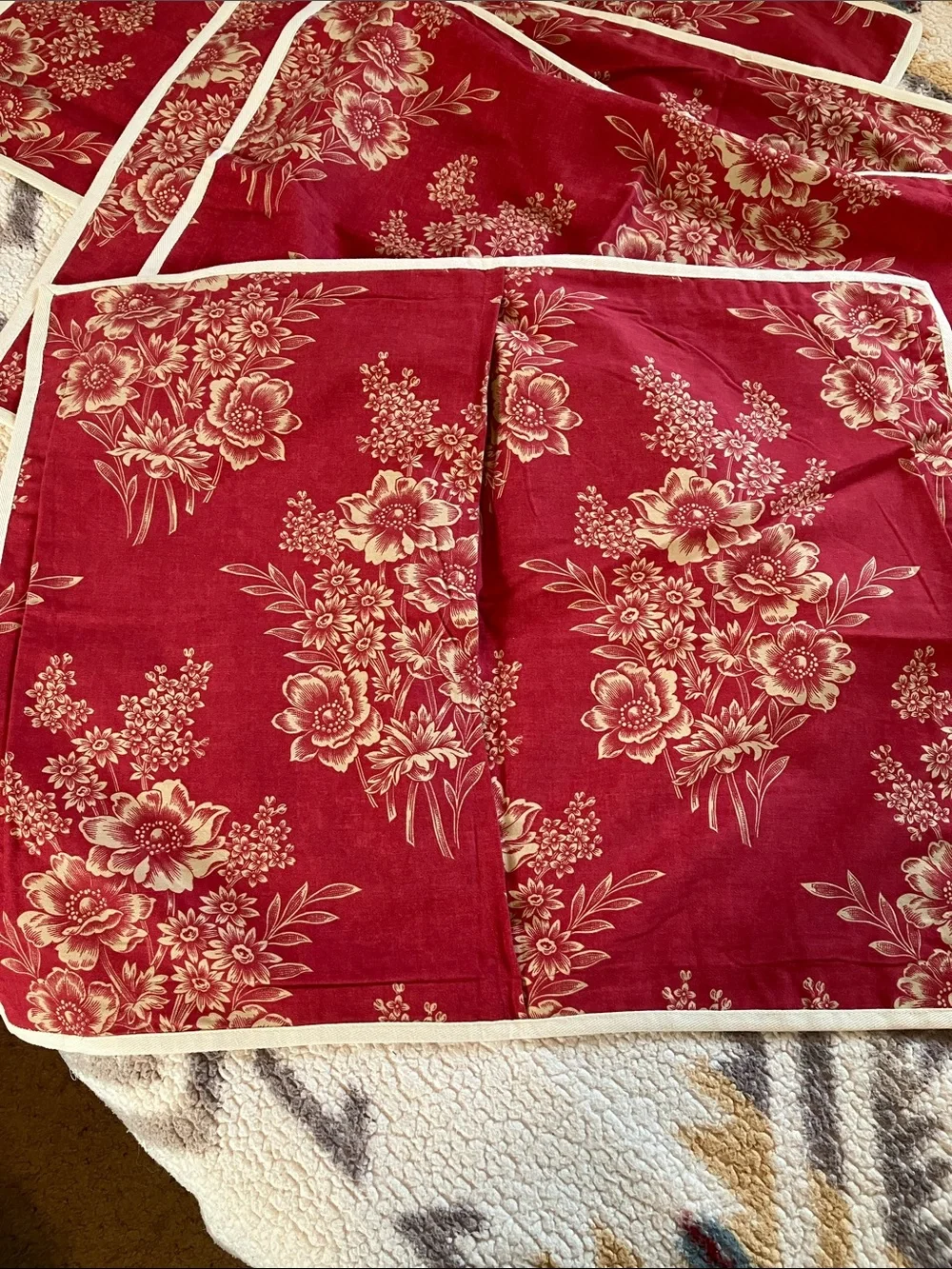 Chaps Ralph Lauren Telluride 4 Qty. Set Standard Pillow Shams Floral 100% Cotton